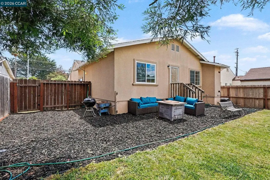 3570 Somerset Avenue Castro Valley CA 94546