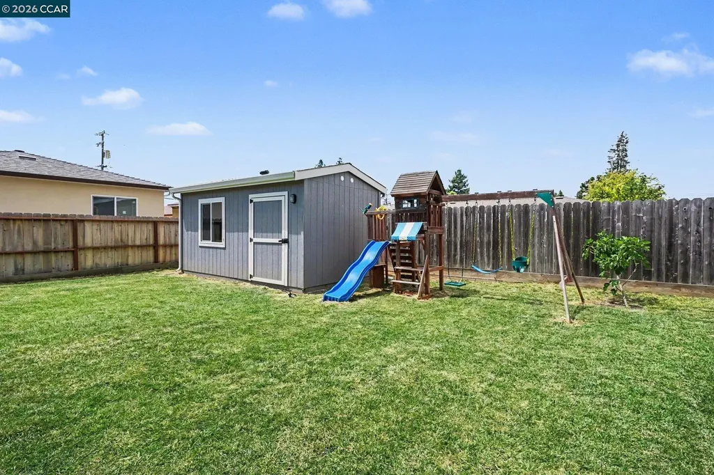 3570 Somerset Avenue Castro Valley CA 94546