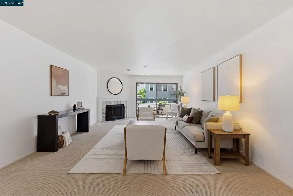 389 Belmont Street Oakland CA 94610