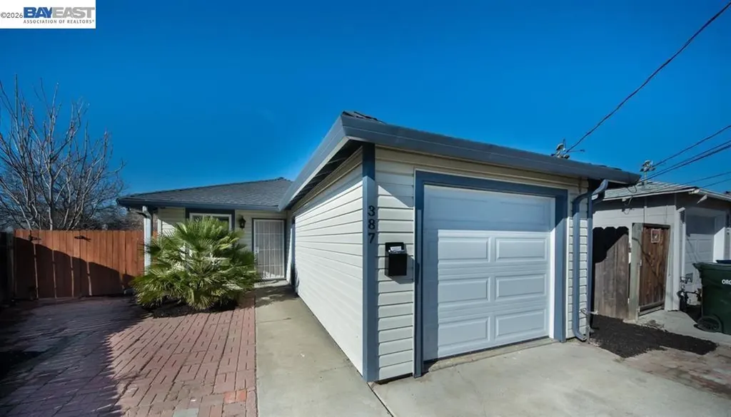 387 Elizabeth Court Livermore CA 94551