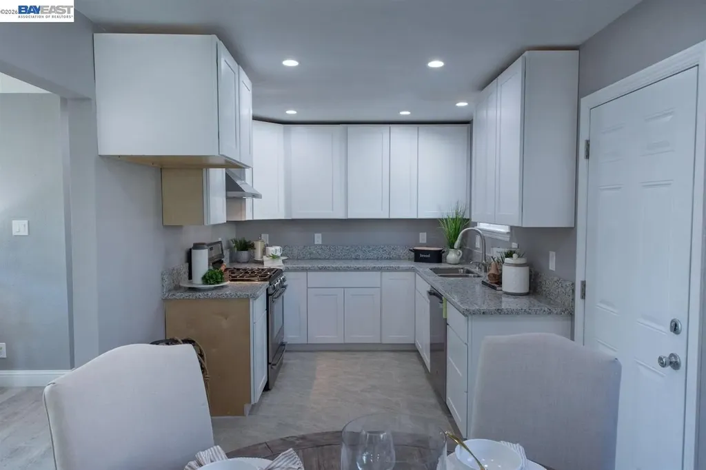 387 Elizabeth Court Livermore CA 94551