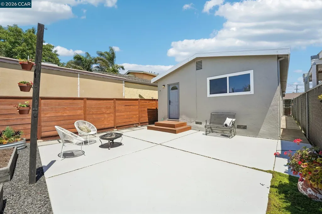 743 30th Street Richmond CA 94804