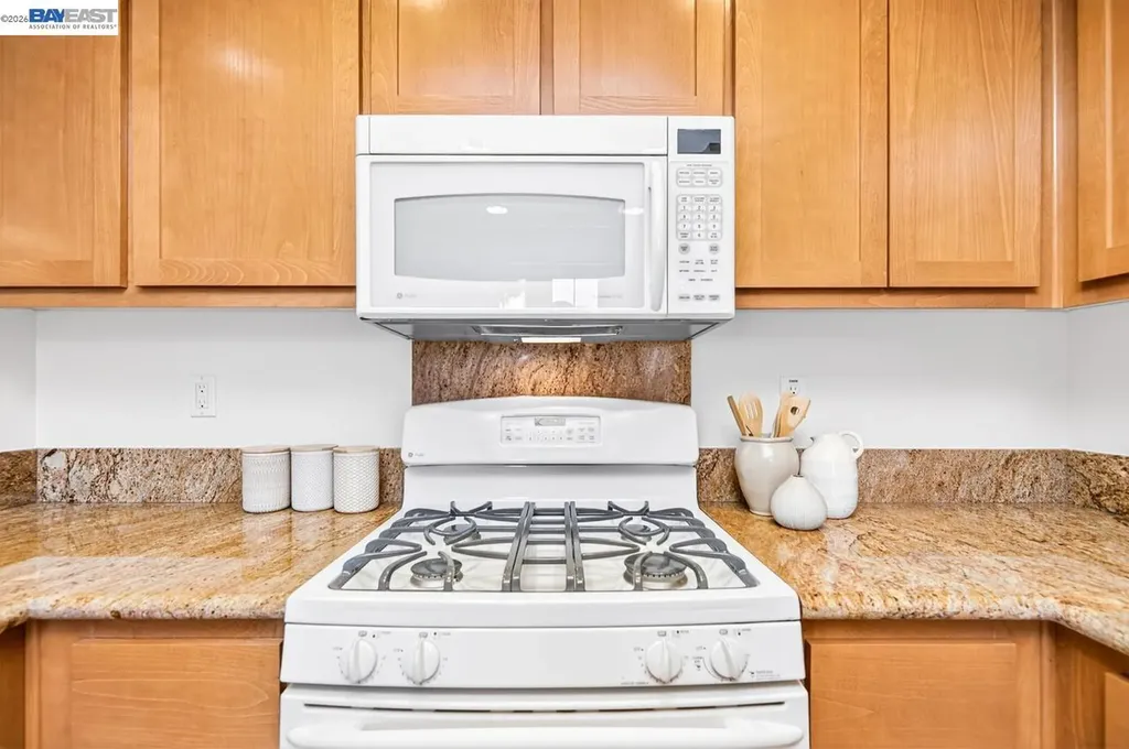 153 Gillette Place Livermore CA 94550