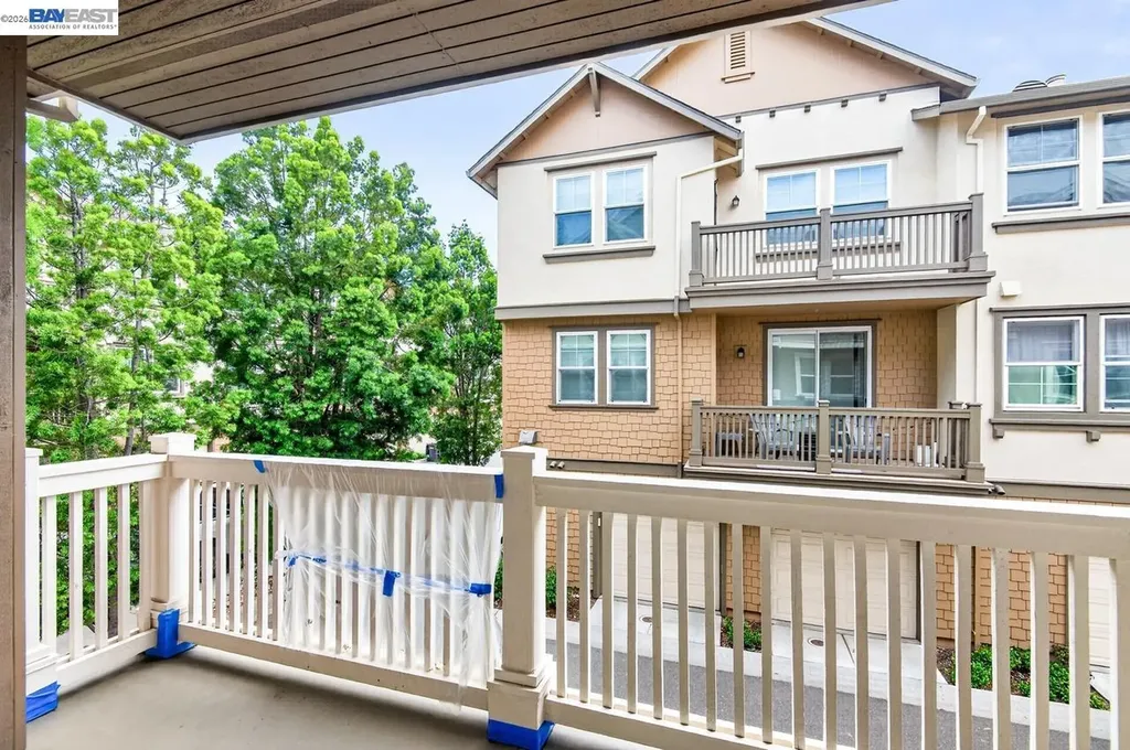 153 Gillette Place Livermore CA 94550