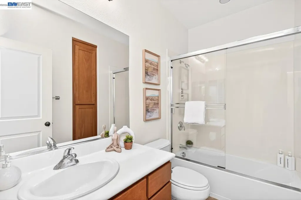 153 Gillette Place Livermore CA 94550