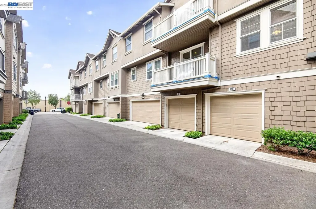 153 Gillette Place Livermore CA 94550