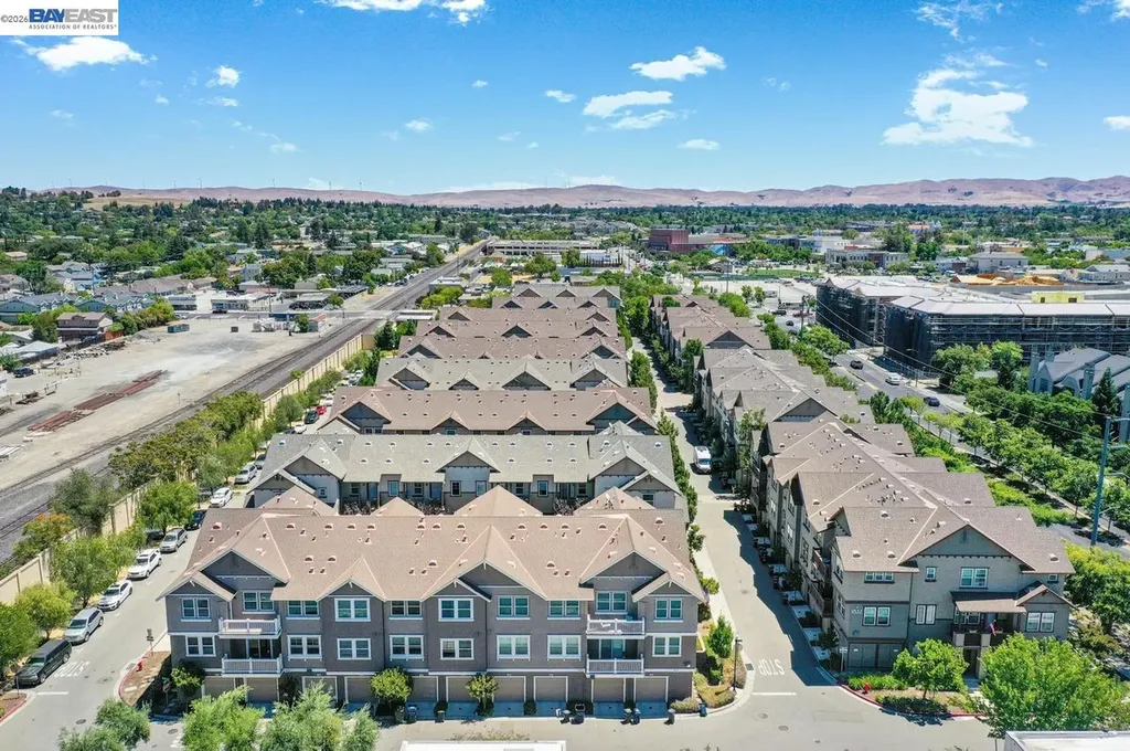 153 Gillette Place Livermore CA 94550