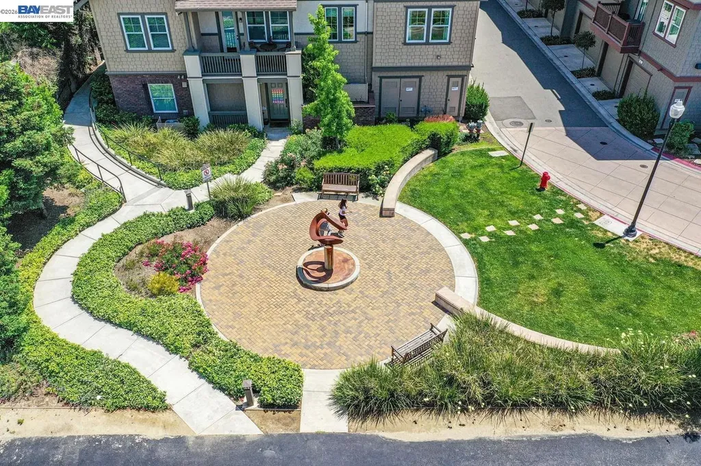 153 Gillette Place Livermore CA 94550