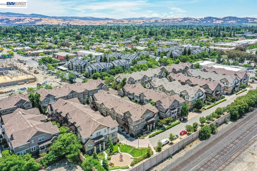 153 Gillette Place Livermore CA 94550