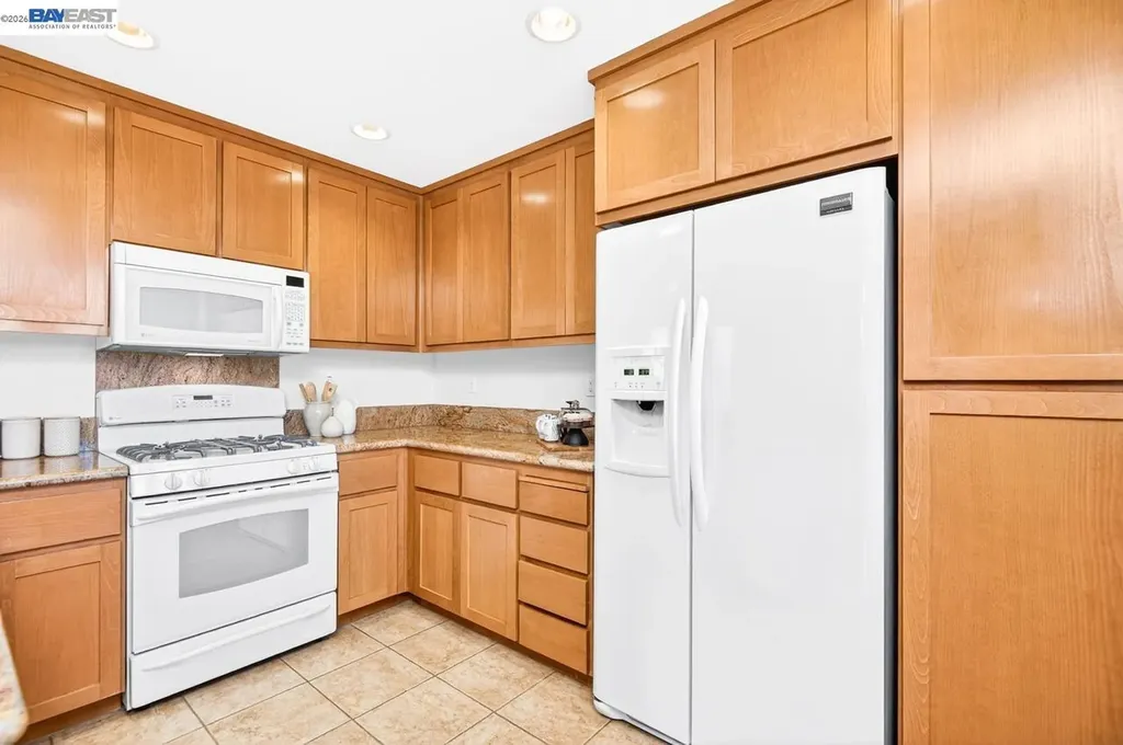 153 Gillette Place Livermore CA 94550
