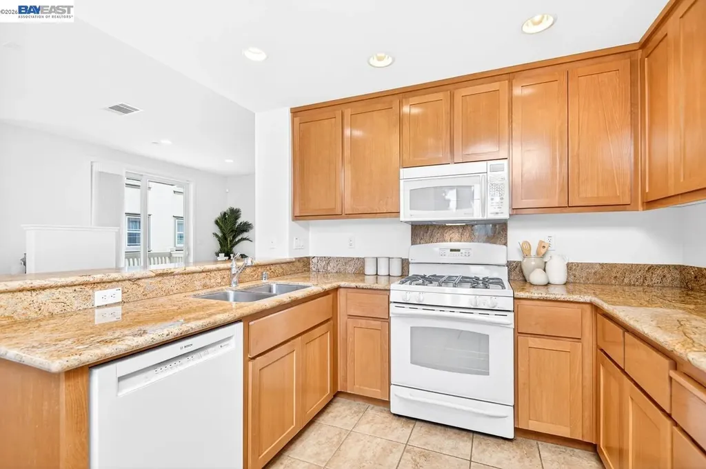 153 Gillette Place Livermore CA 94550