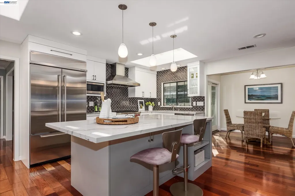 11 La Fond Lane Orinda CA 94563