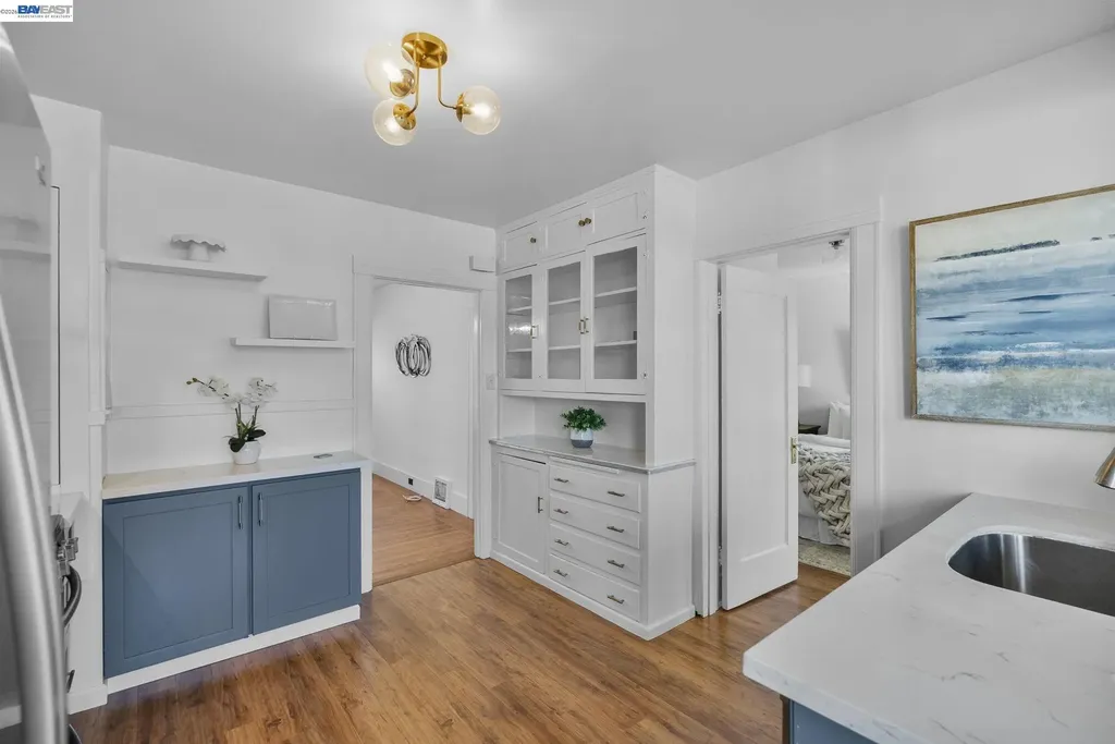 274 Staples Avenue San Francisco CA 94112