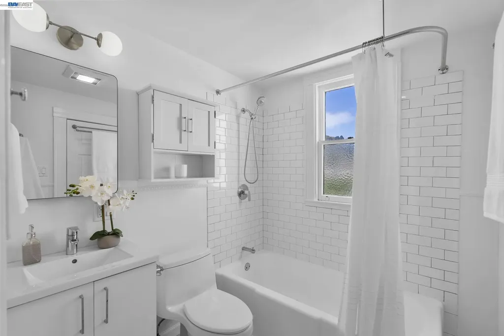 274 Staples Avenue San Francisco CA 94112