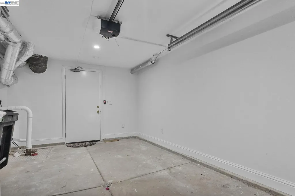 274 Staples Avenue San Francisco CA 94112