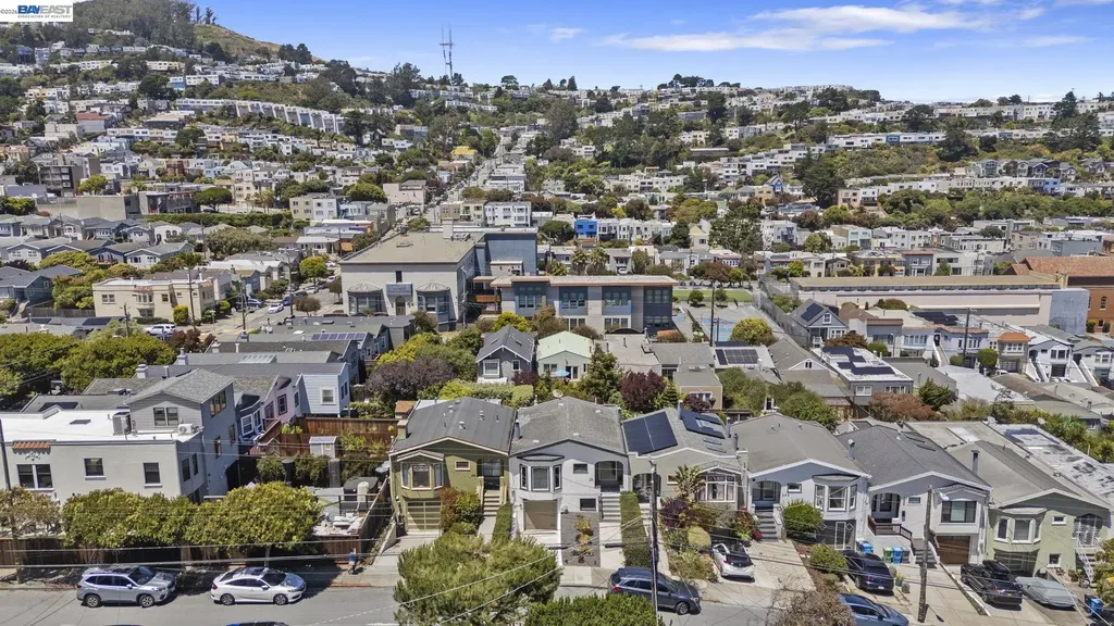274 Staples Avenue San Francisco CA 94112