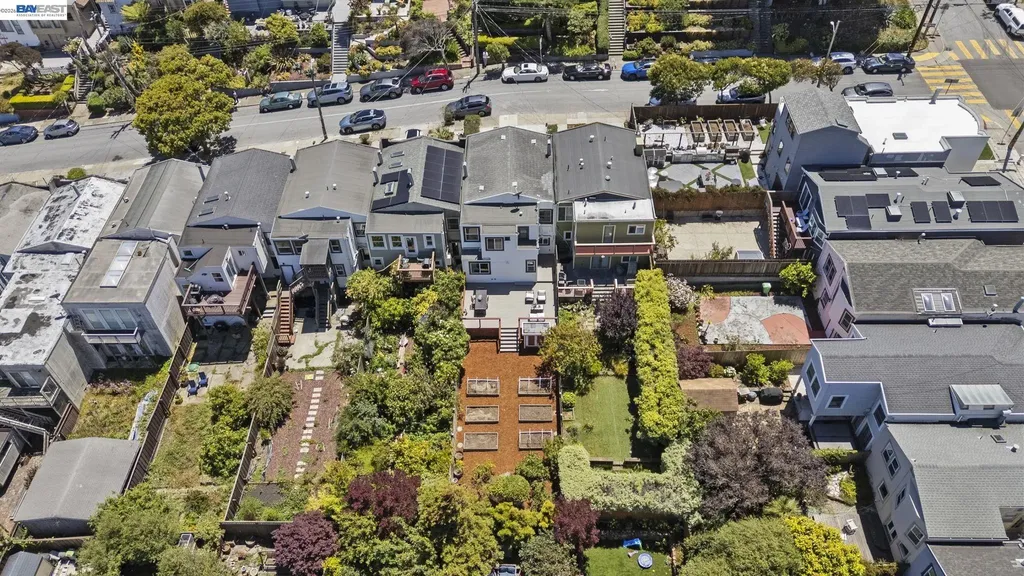 274 Staples Avenue San Francisco CA 94112