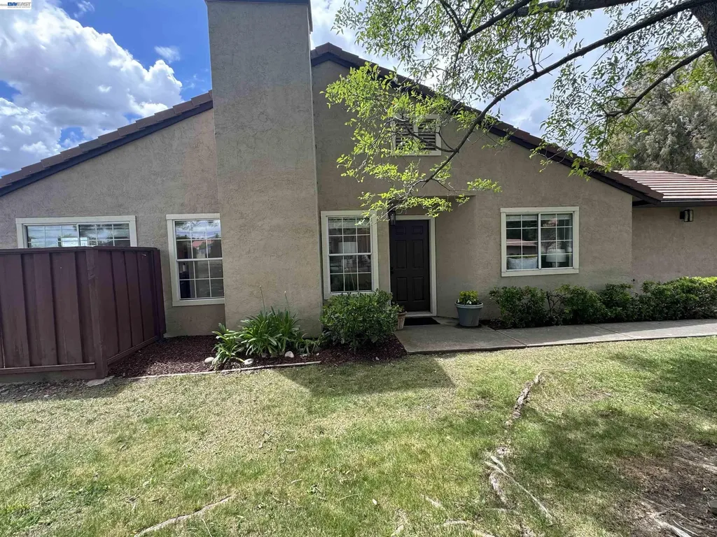 1379 Chateau Common Livermore CA 94550
