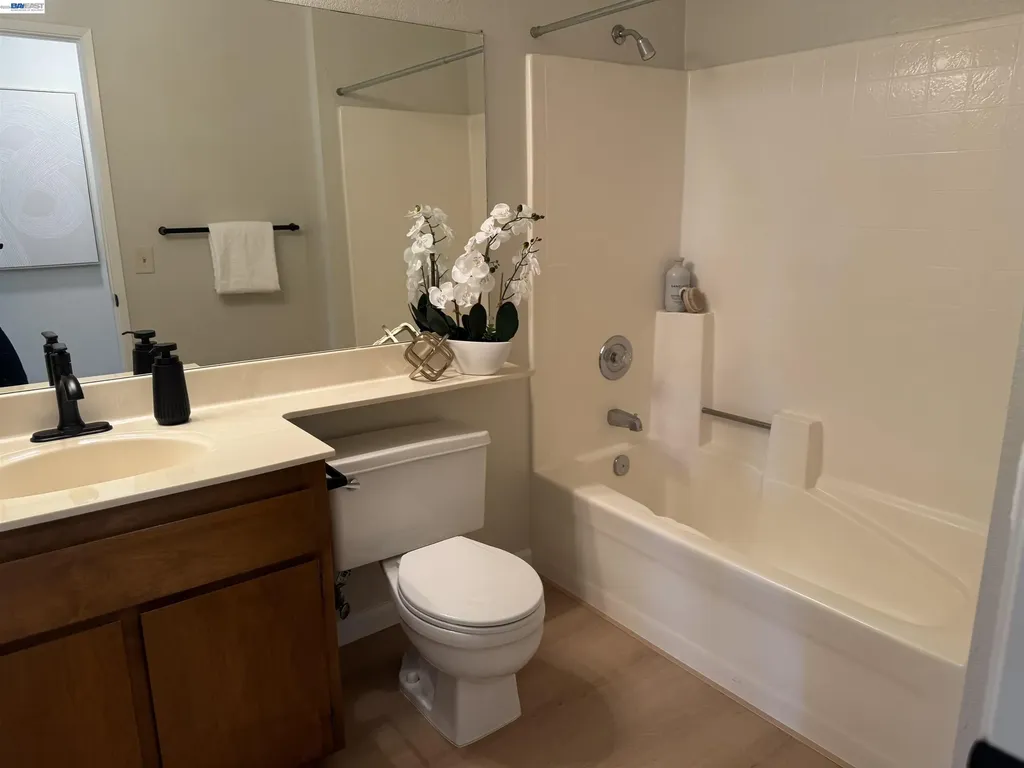 1379 Chateau Common Livermore CA 94550