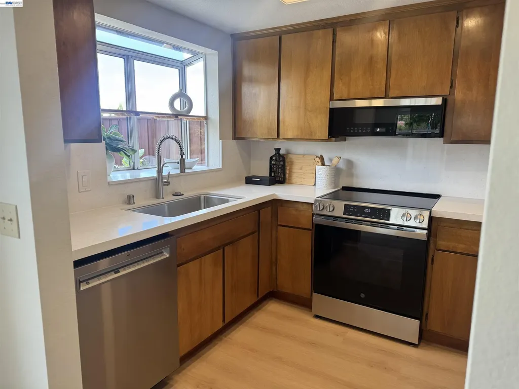 1379 Chateau Common Livermore CA 94550