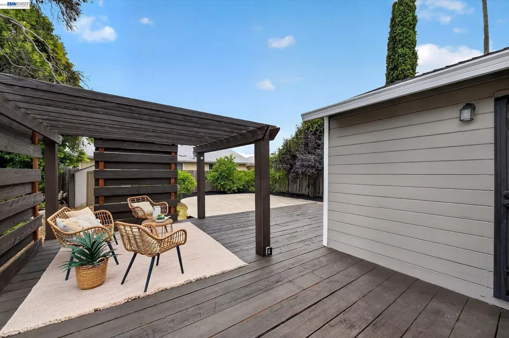 542 L Street Livermore CA 94551