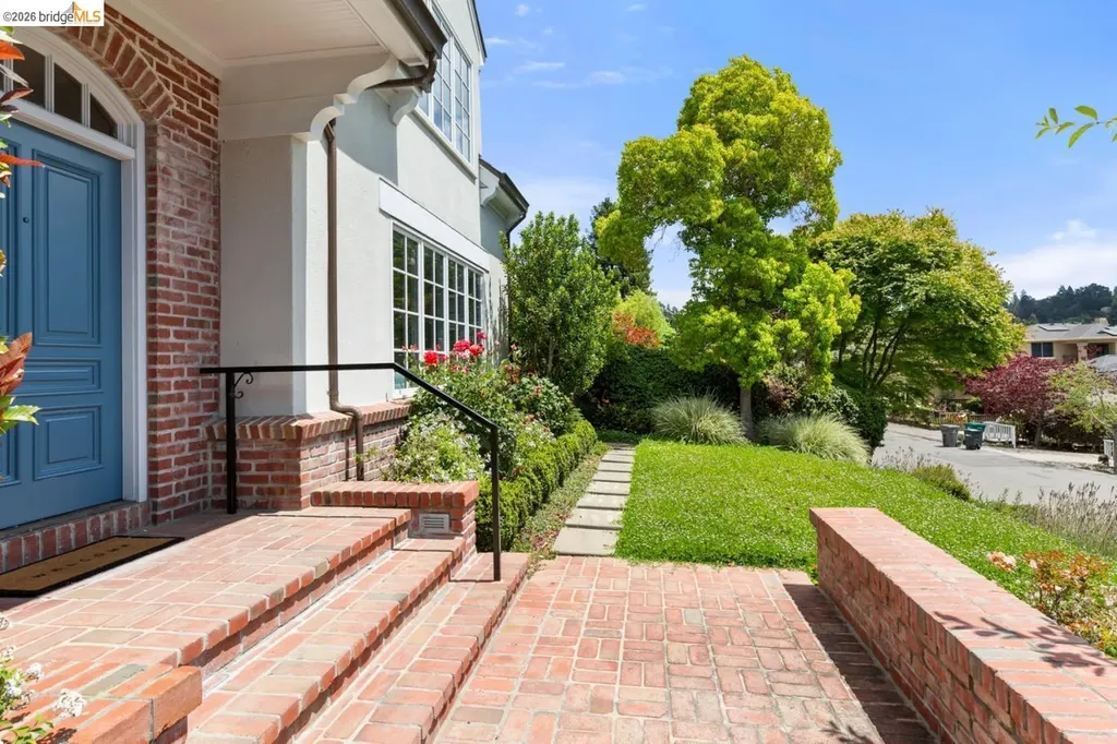 618 Mountain Boulevard Oakland CA 94611