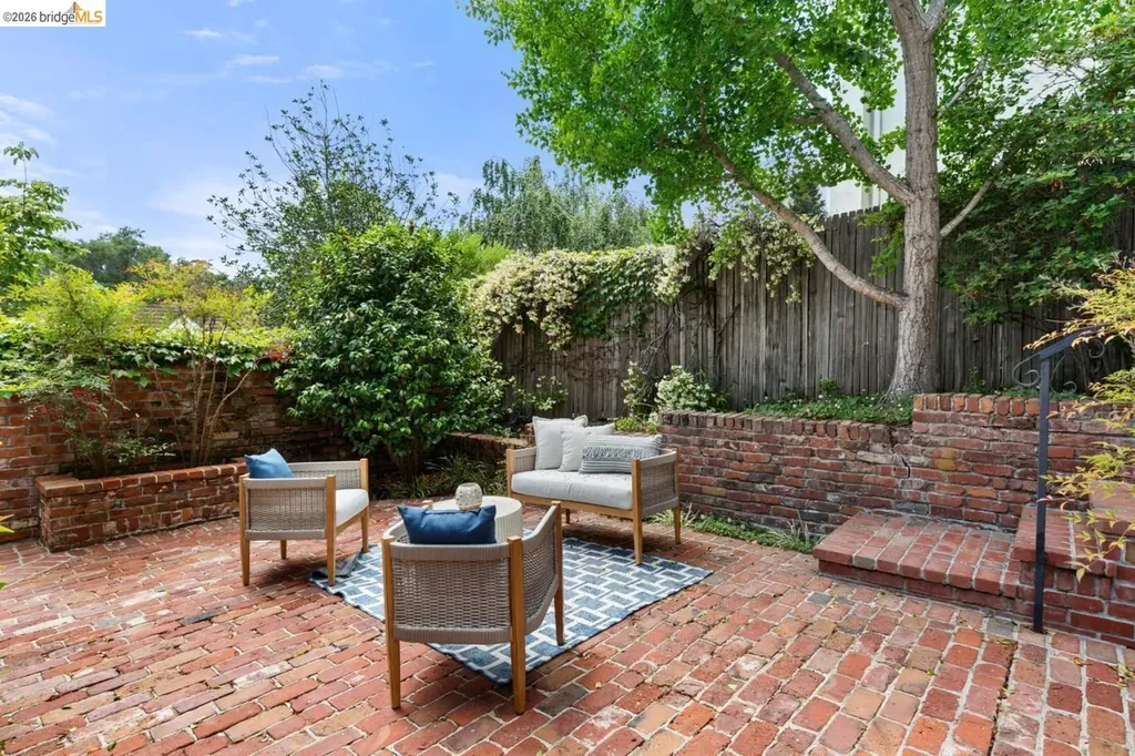 618 Mountain Boulevard Oakland CA 94611