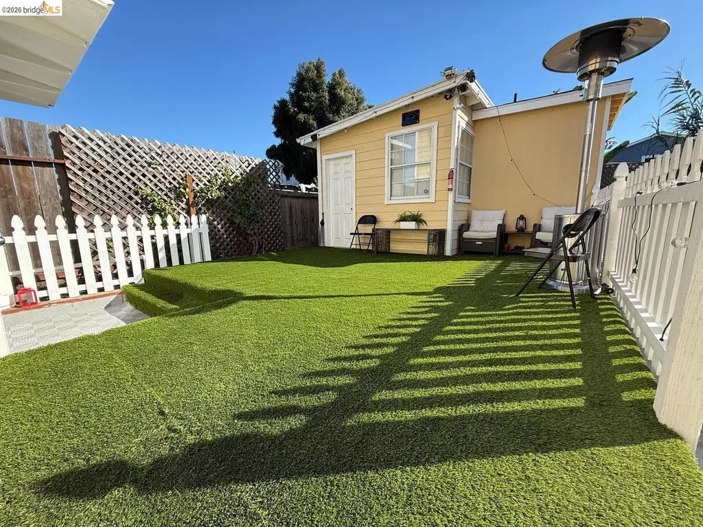 1242 88th Avenue Oakland CA 94621