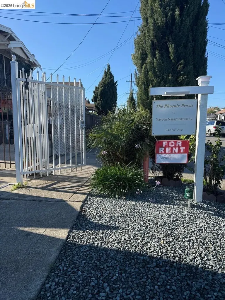 1242 88th Avenue Oakland CA 94621