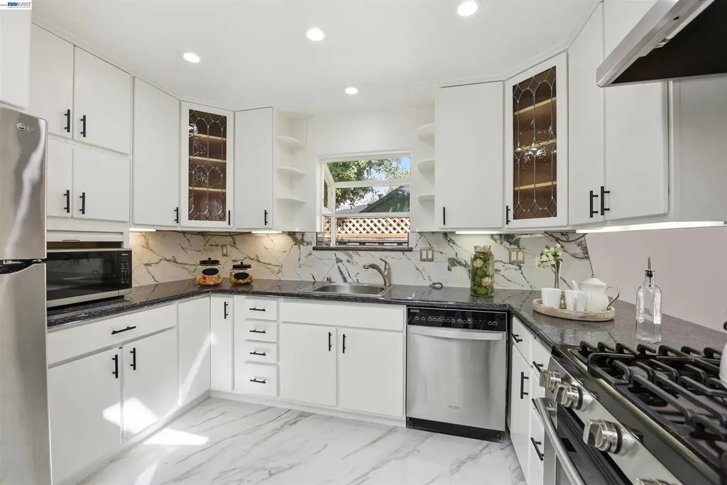 37658 Canterbury Street Fremont CA 94536