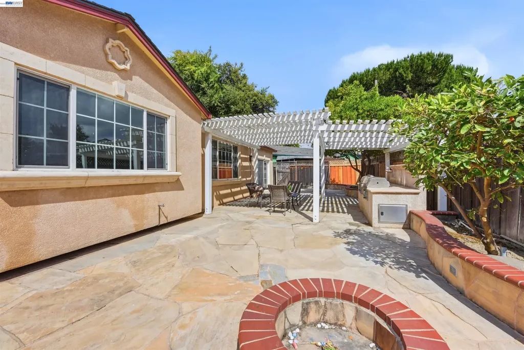 37658 Canterbury Street Fremont CA 94536