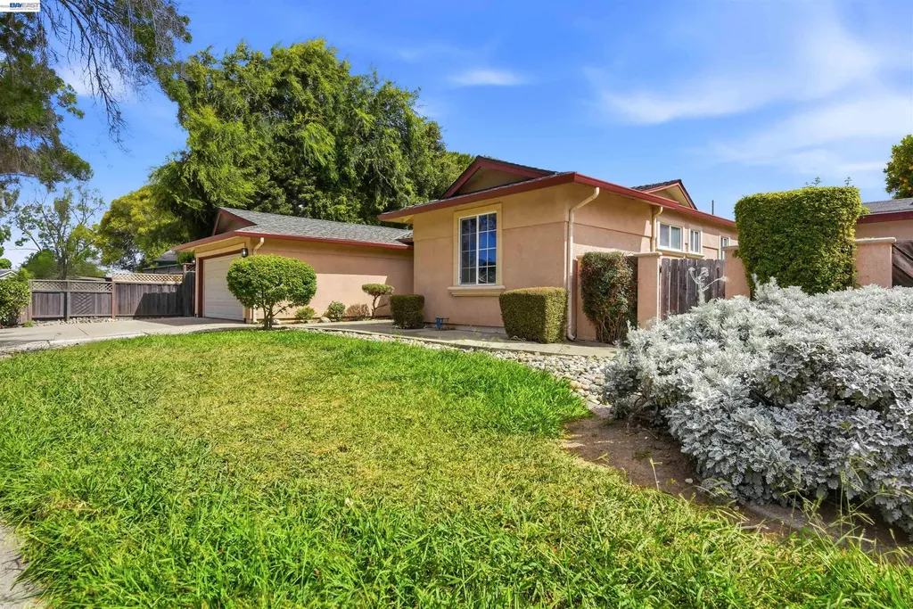 37658 Canterbury Street Fremont CA 94536