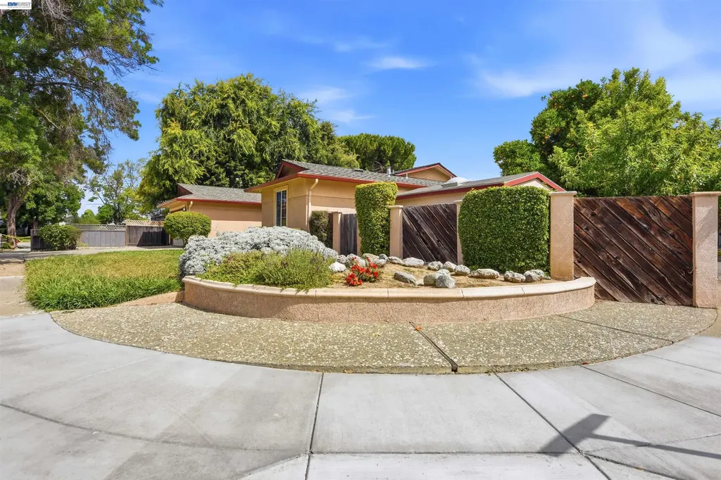 37658 Canterbury Street Fremont CA 94536