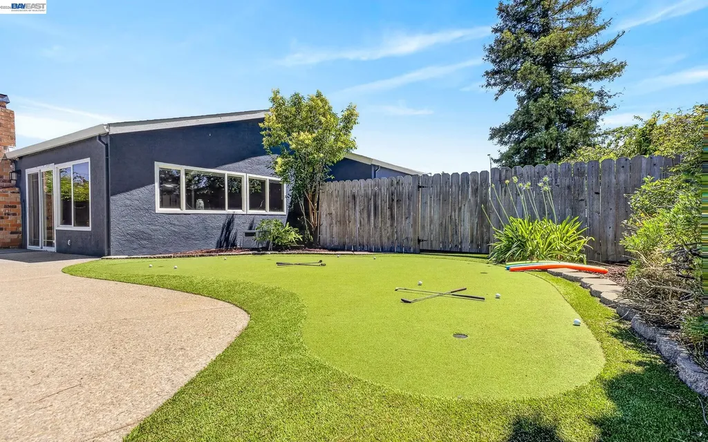 38 Cascade Avenue Livermore CA 94551