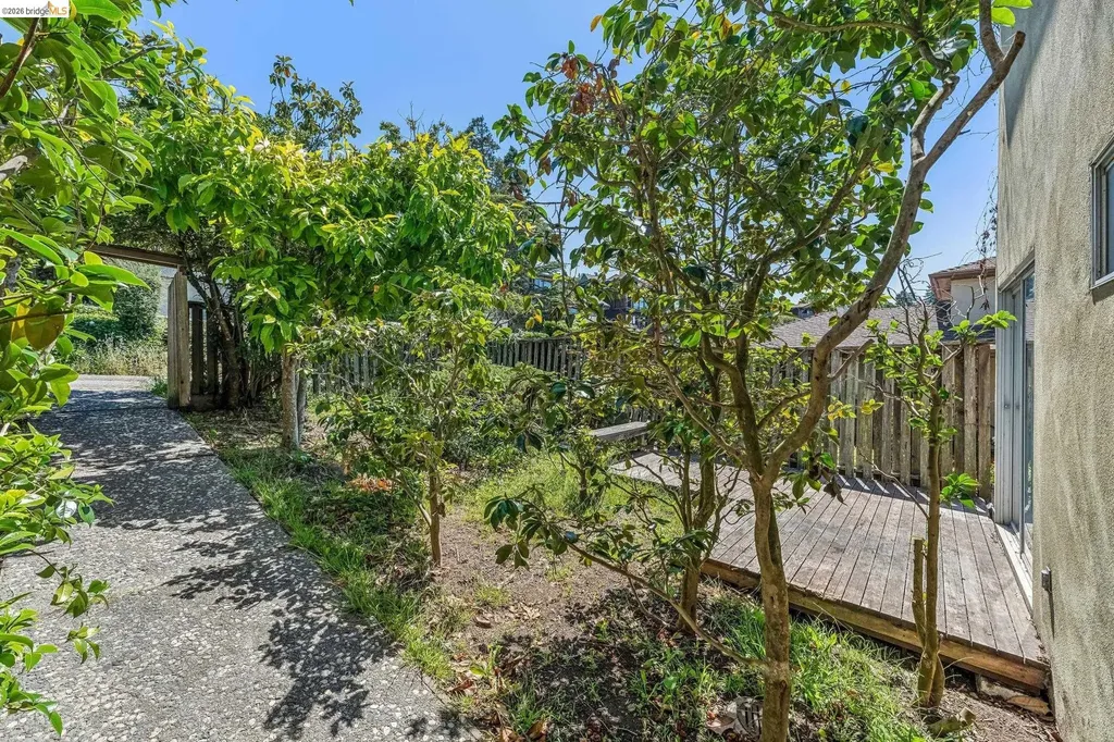 456 Kentucky Avenue Berkeley CA 94707
