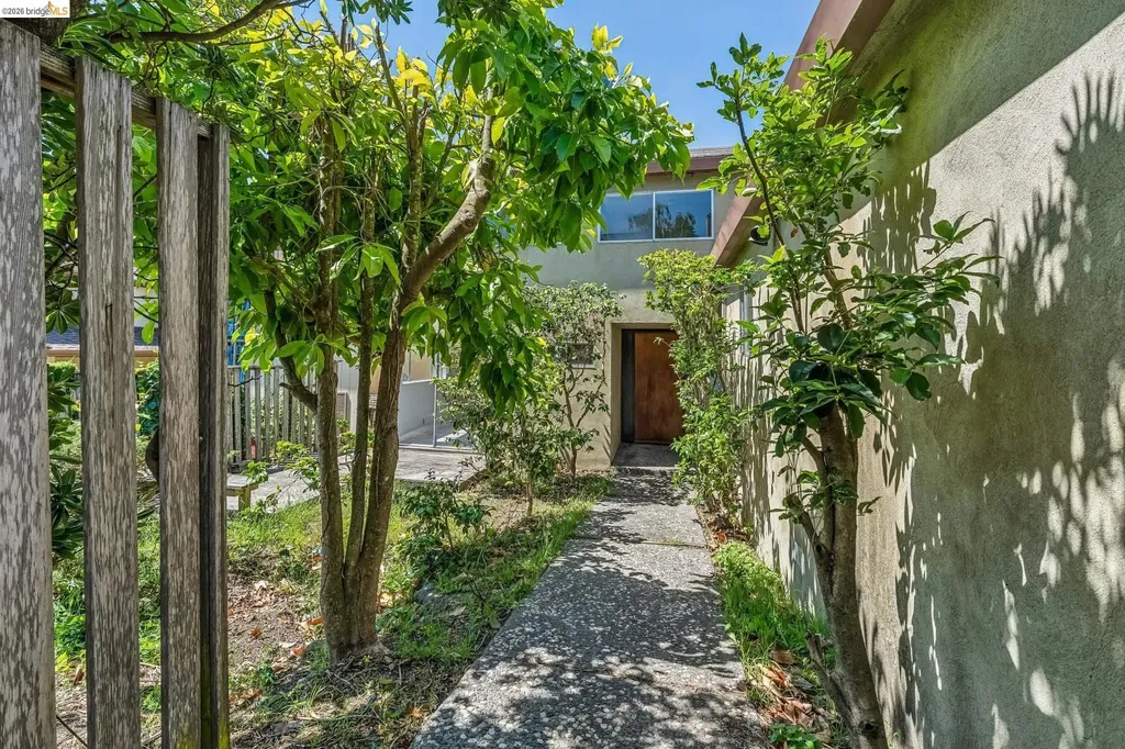 456 Kentucky Avenue Berkeley CA 94707