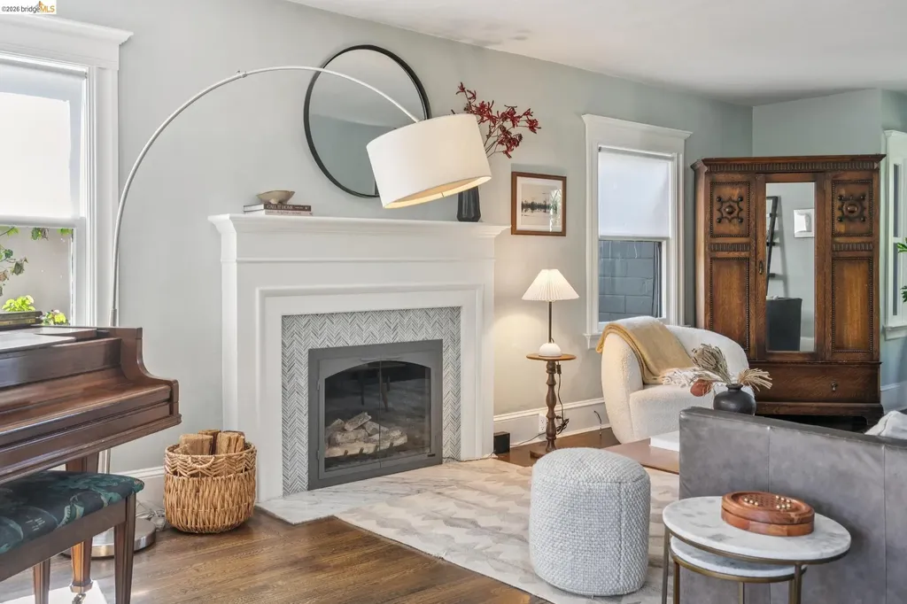 1994 Marin Avenue Berkeley CA 94707
