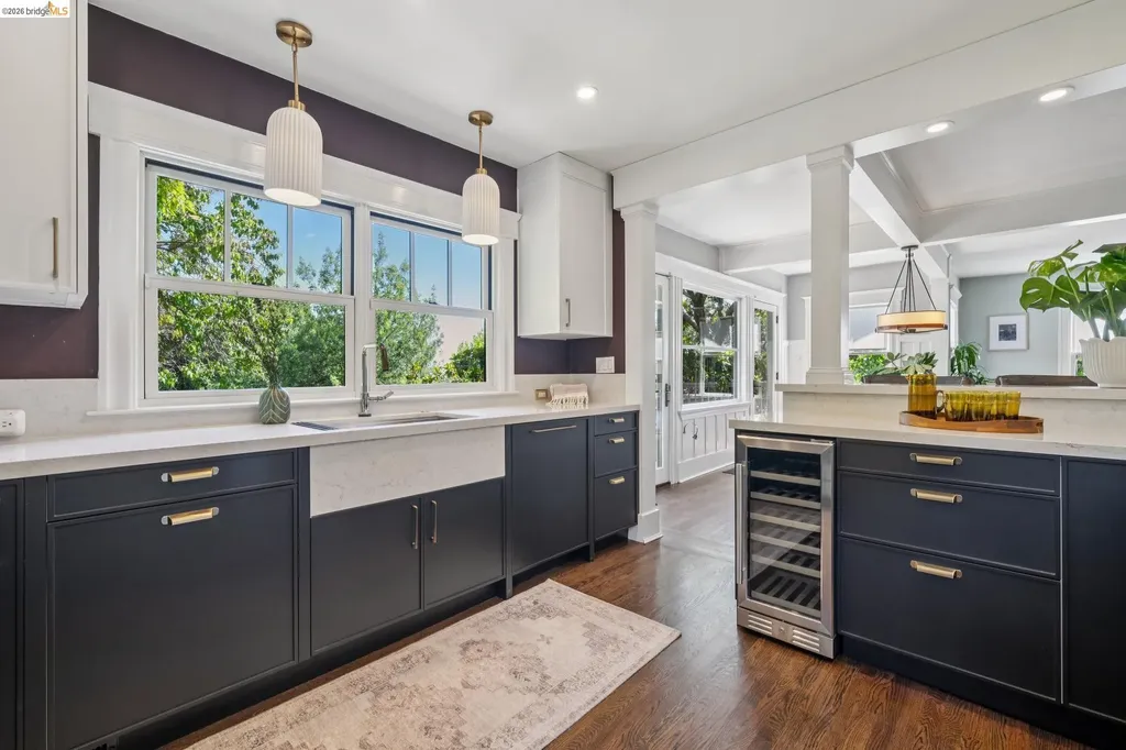 1994 Marin Avenue Berkeley CA 94707