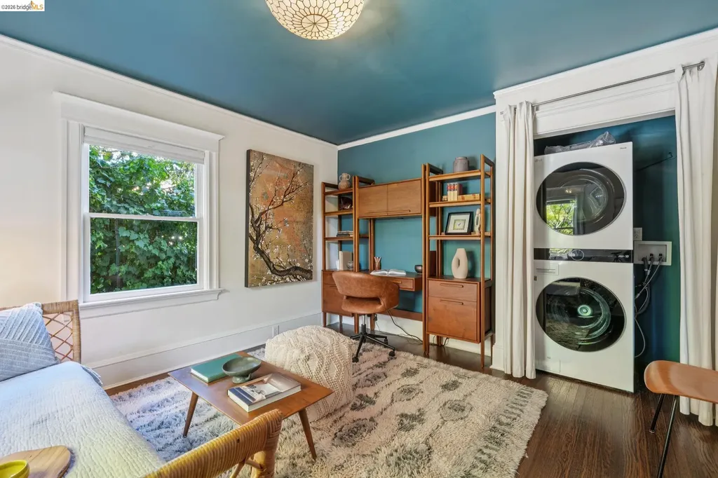 1994 Marin Avenue Berkeley CA 94707