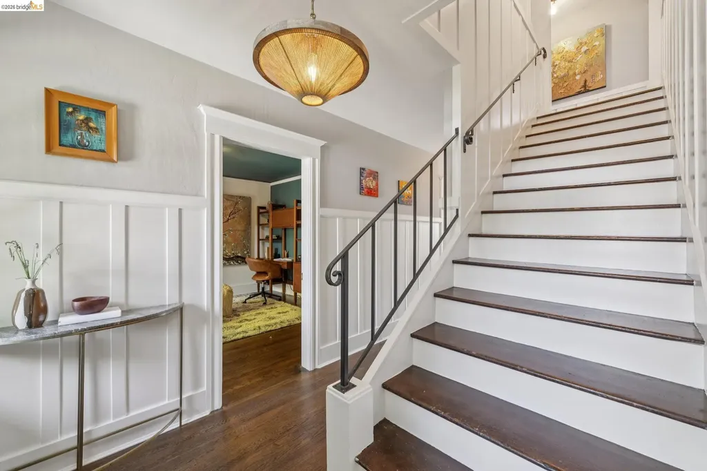 1994 Marin Avenue Berkeley CA 94707