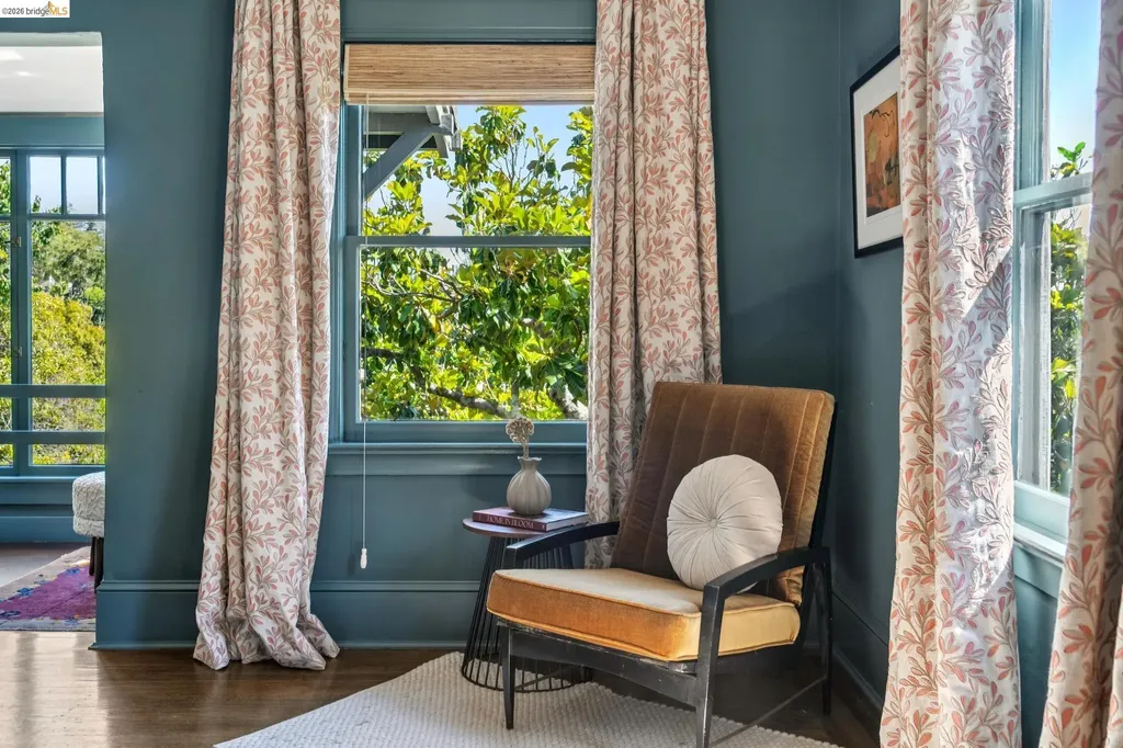 1994 Marin Avenue Berkeley CA 94707