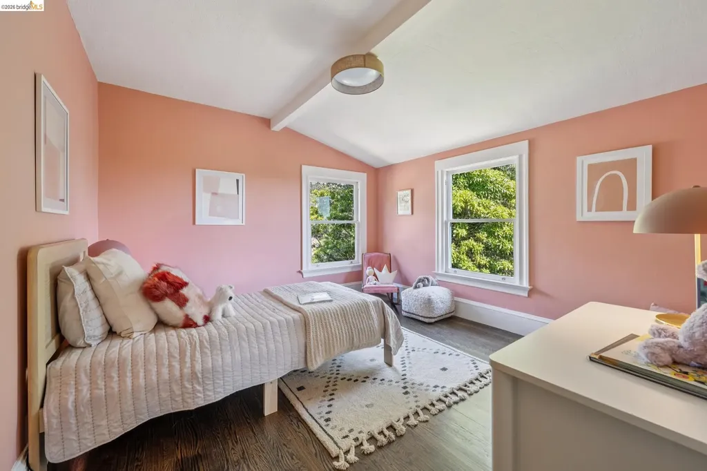 1994 Marin Avenue Berkeley CA 94707