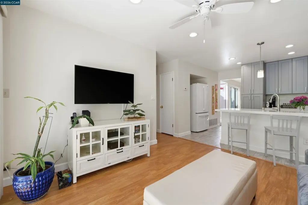 337 Tampico Walnut Creek CA 94598
