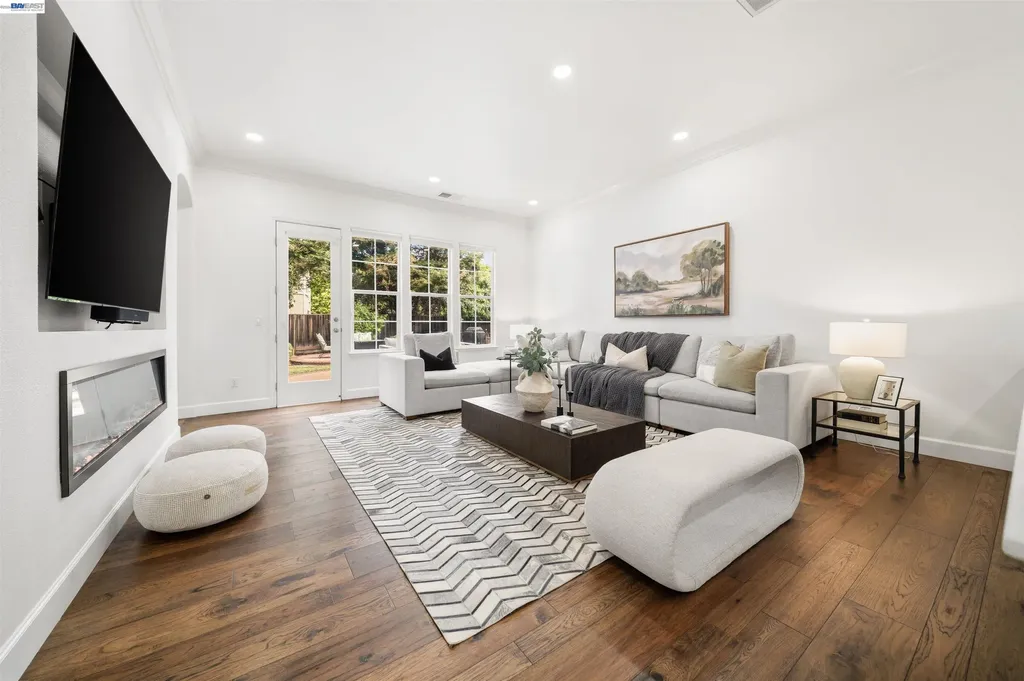 3867 Picard Avenue Pleasanton CA 94588
