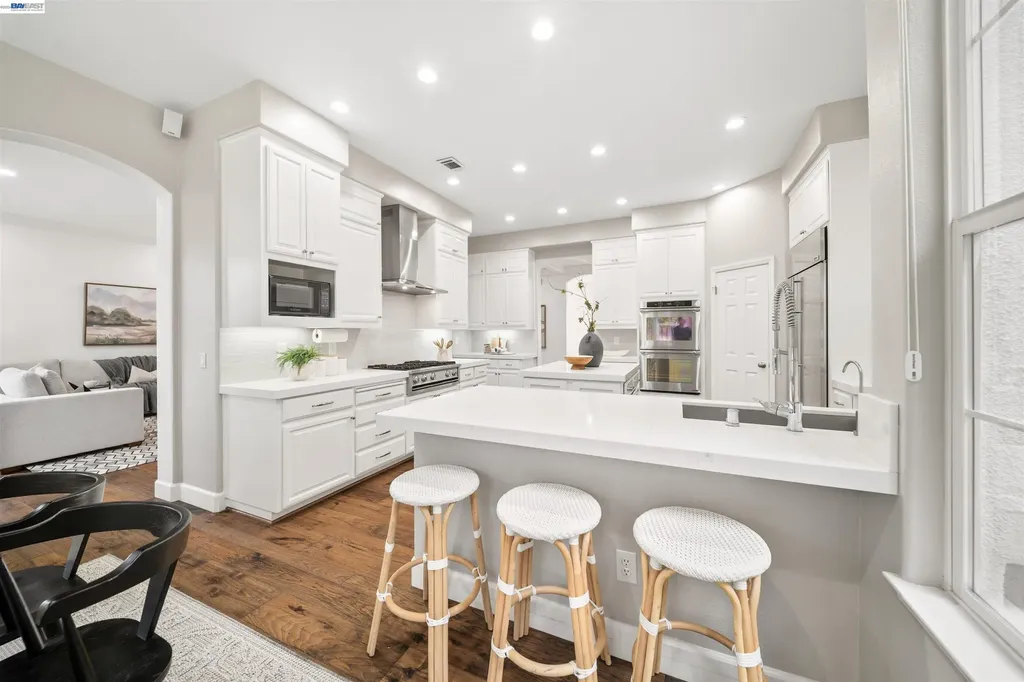 3867 Picard Avenue Pleasanton CA 94588