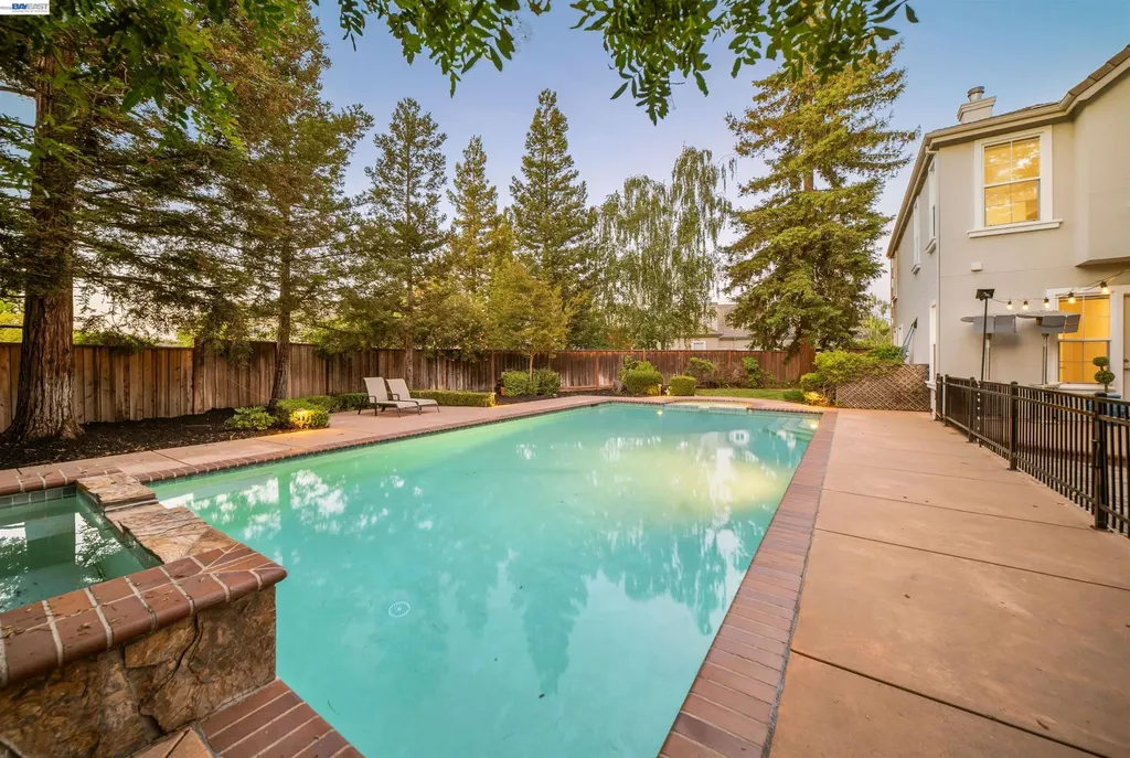 3867 Picard Avenue Pleasanton CA 94588