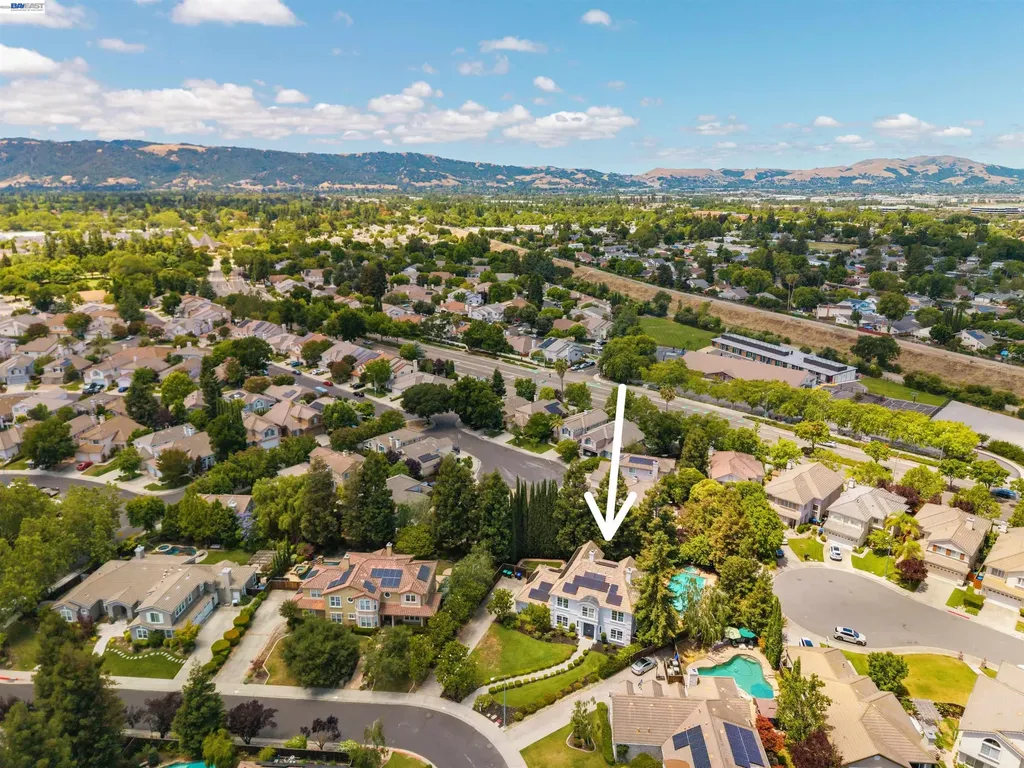 3867 Picard Avenue Pleasanton CA 94588