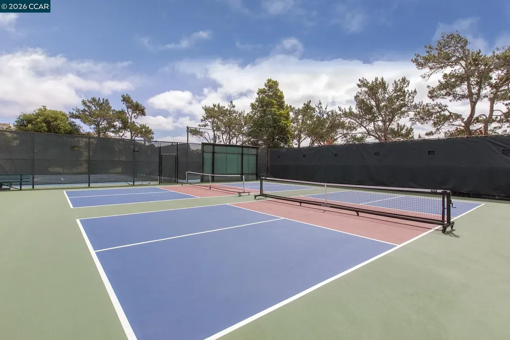 20057 Rawhide Way Castro Valley CA 94552