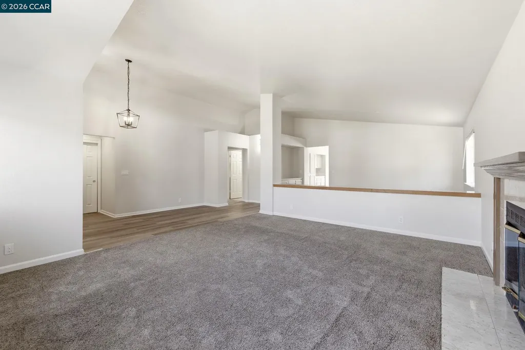 2219 Colonial Court Discovery Bay CA 94505