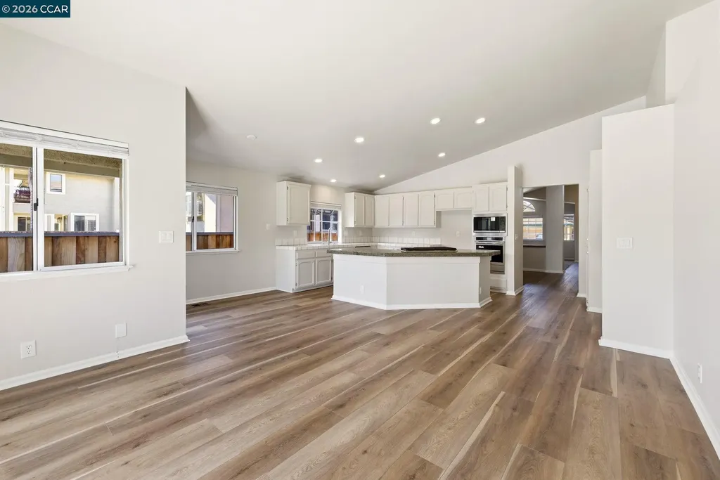 2219 Colonial Court Discovery Bay CA 94505